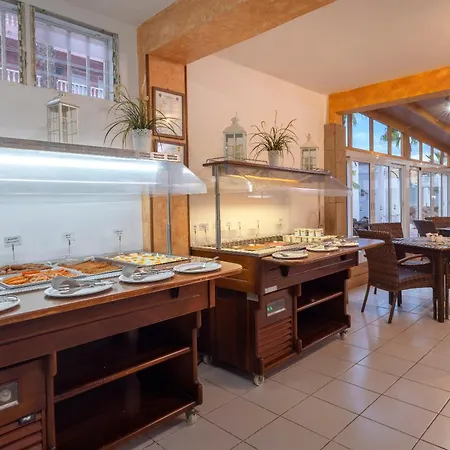 Apartahotel Marola-portosin